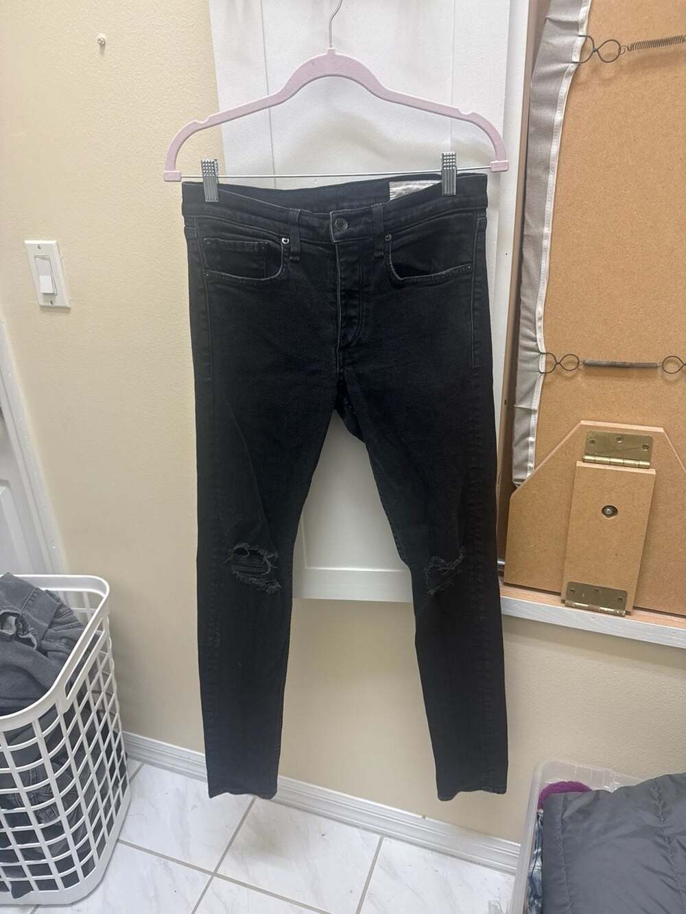 Rag & Bone Fit 1 Extra Slim Distressed Black Jeans Size 30